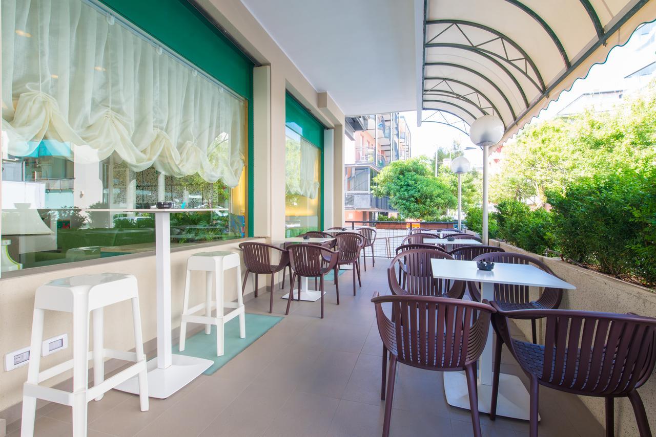 Hotel 2000 Rimini Exterior photo